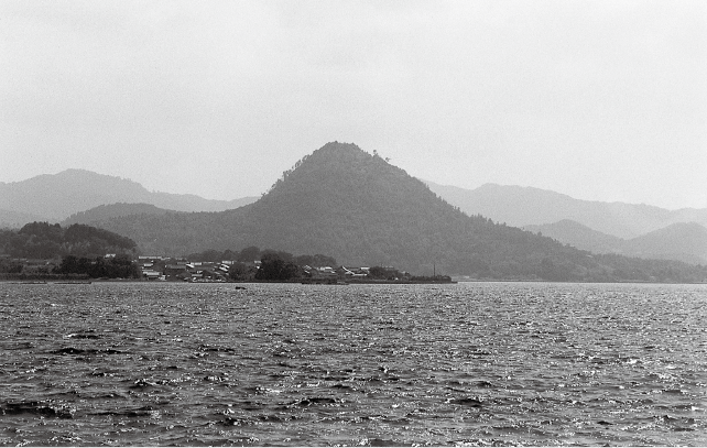 京丹後市久美浜町 甲山(兜山)