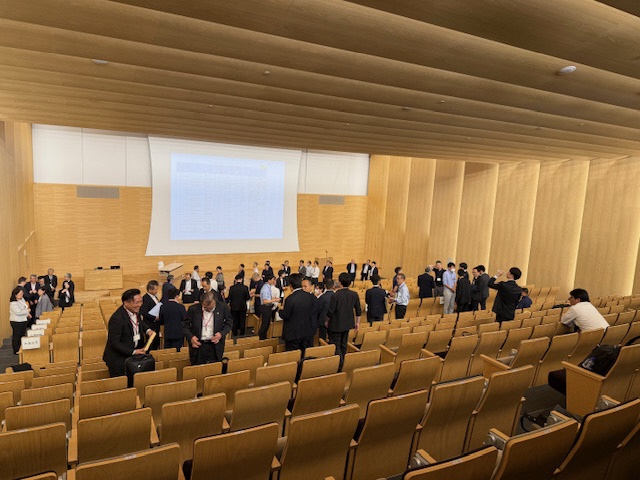 名刺交換会